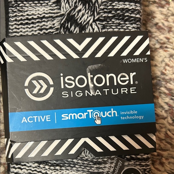 New Isotoner Signature Active Knit Gloves - Black and Gray - Picture 3 of 7